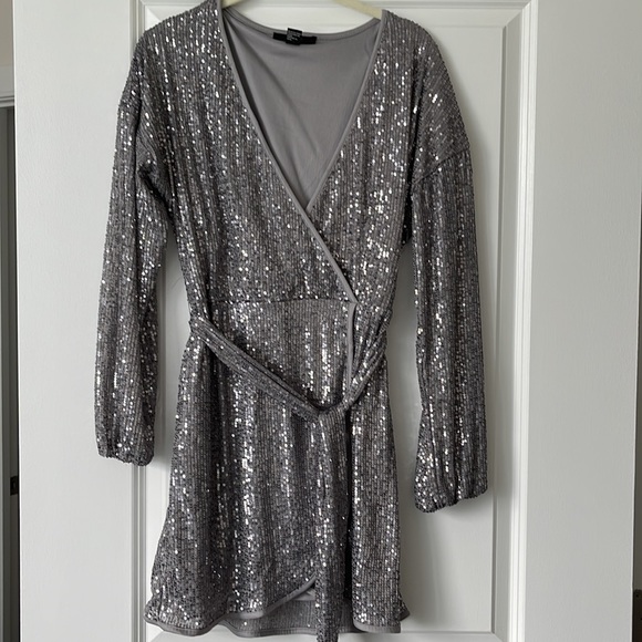 Forever 21 sequin dress - Picture 4 of 7
